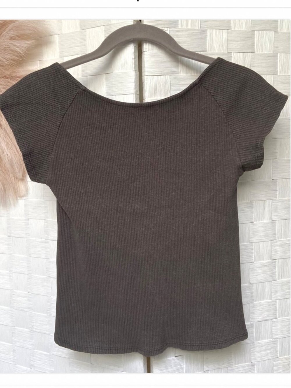 aerie Brown Short Sleeve Ribbed Stretch Open Back Top Size M